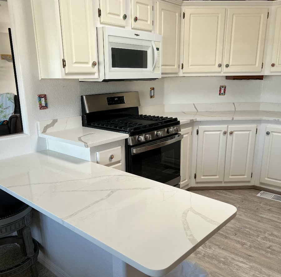 Quartz bathroom vanity top